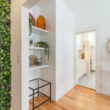 Chiado & Design Лиссабон