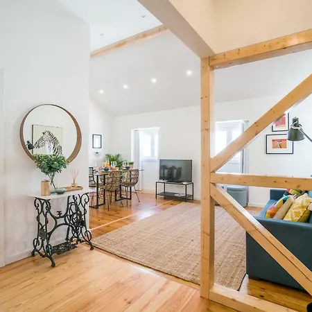 Chiado & Design Lejlighed *